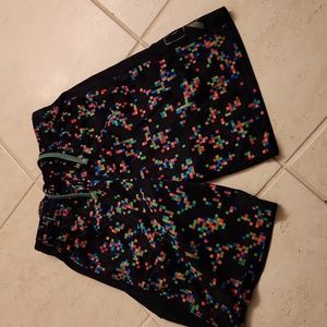 Under Armour boys shorts.  Size S. Excellent condition. Black.